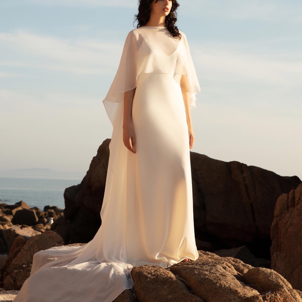 Bridal shawl/cape - worn once!
